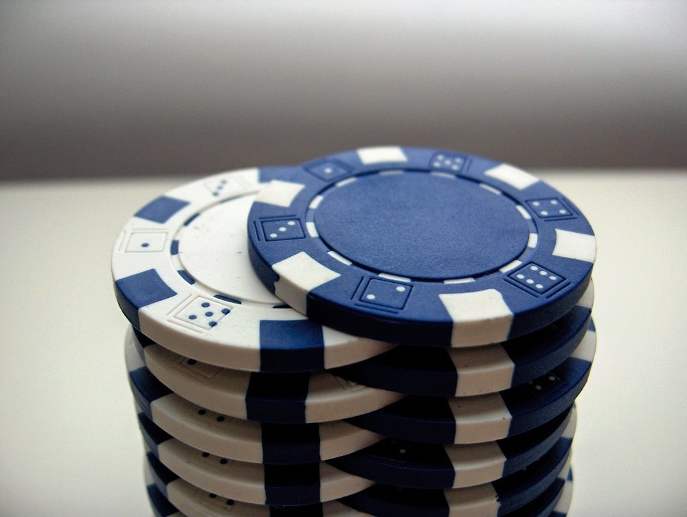Spela poker